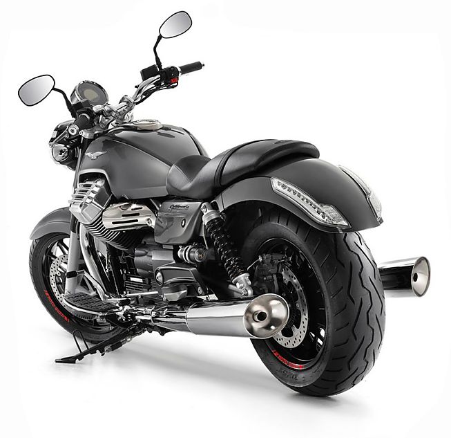 国外名车 意大利摩托古兹 moto guzzi 03 摩托古兹california