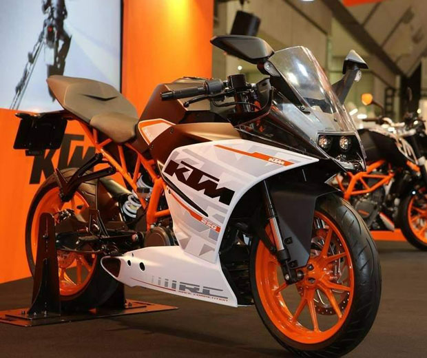 2015ktmrc250abs新增锻造上下眼镜及防锁死离合器