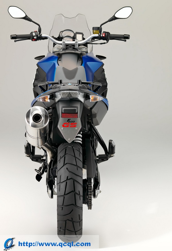宝马发布2016新款f800gs